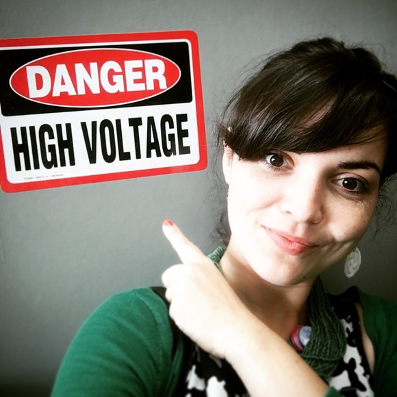 Meet your Posher, Rosalinda - Picture 3 of 7